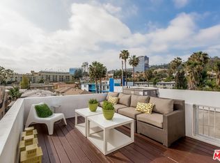 912 N San Vicente Blvd APT 1, West Hollywood, CA 90069