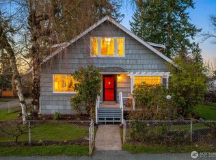1202 NE 97th St, Seattle, WA