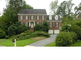 323 Marlowe Rd, Raleigh, NC 27609