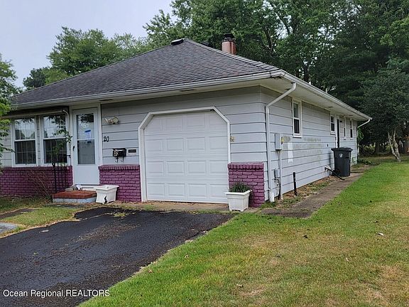 2nd image of 20 Mount Katadin Drive