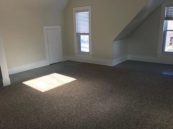 3rd image of 40 Kendrick Pl #3