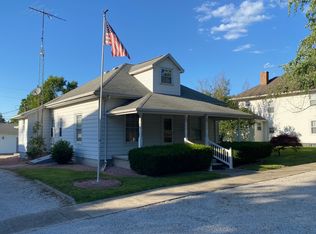 302 W Adams St, Darlington, IN 47940