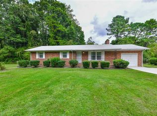 3203 Gilmore Dr, Greensboro, NC 27407