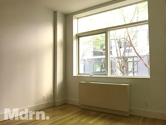 Rented by Mdrn Residential | media 110