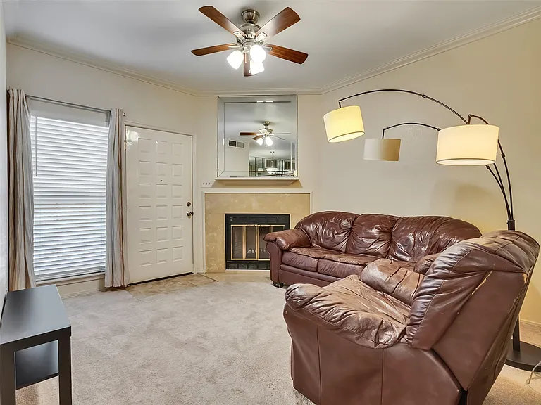 921 Marine Dr #200 — Photo 9
