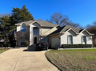 208 Lemontree Ln, Desoto, TX 75115