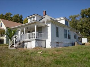2404 Stewart Ave, Kansas City, KS 66104