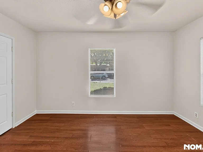1534 Mardell St — Photo 23