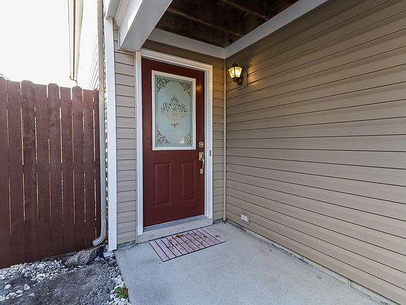 3rd image of 5485 Port Royal Dr #46