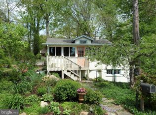 3 Spruce Rd, Newtown Square, PA 19073
