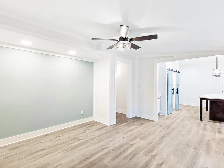 14090 Cogburn Rd — Photo 10