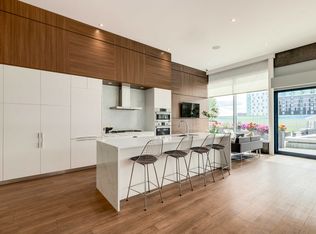 Arris East, Calgary, AB T2G 1V6