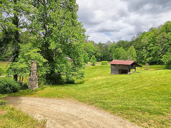 129th image of 3622 Sandy Ford Rd