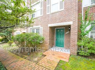 2134 Langston Blvd, Arlington, VA 22201