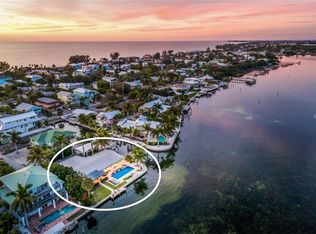 407 20th Pl N, Bradenton Beach, FL 34217