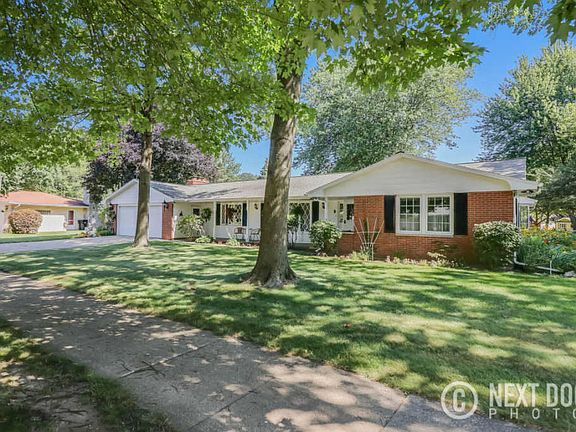 2nd image of 25 Bellwood Dr