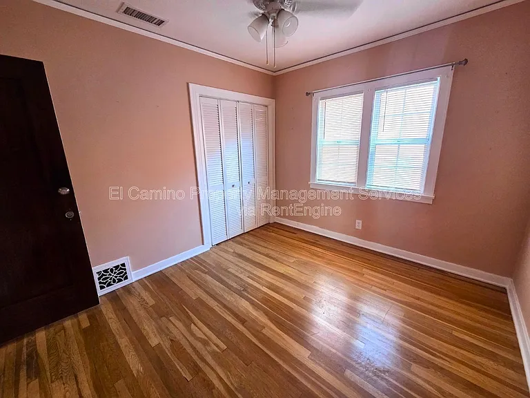 8446 California Ave #A — Photo 9