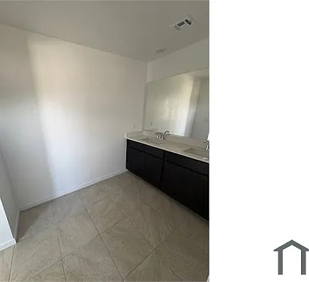 5929 Teeter St — Photo 8