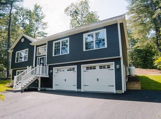 12 New Broadway, Westfield, MA 01085