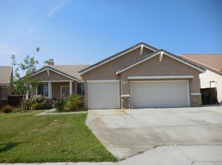 830 Sheffield Way, Perris, CA 92571