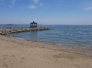 2175 S Harbor Bay Dr, Marblehead, OH 43440