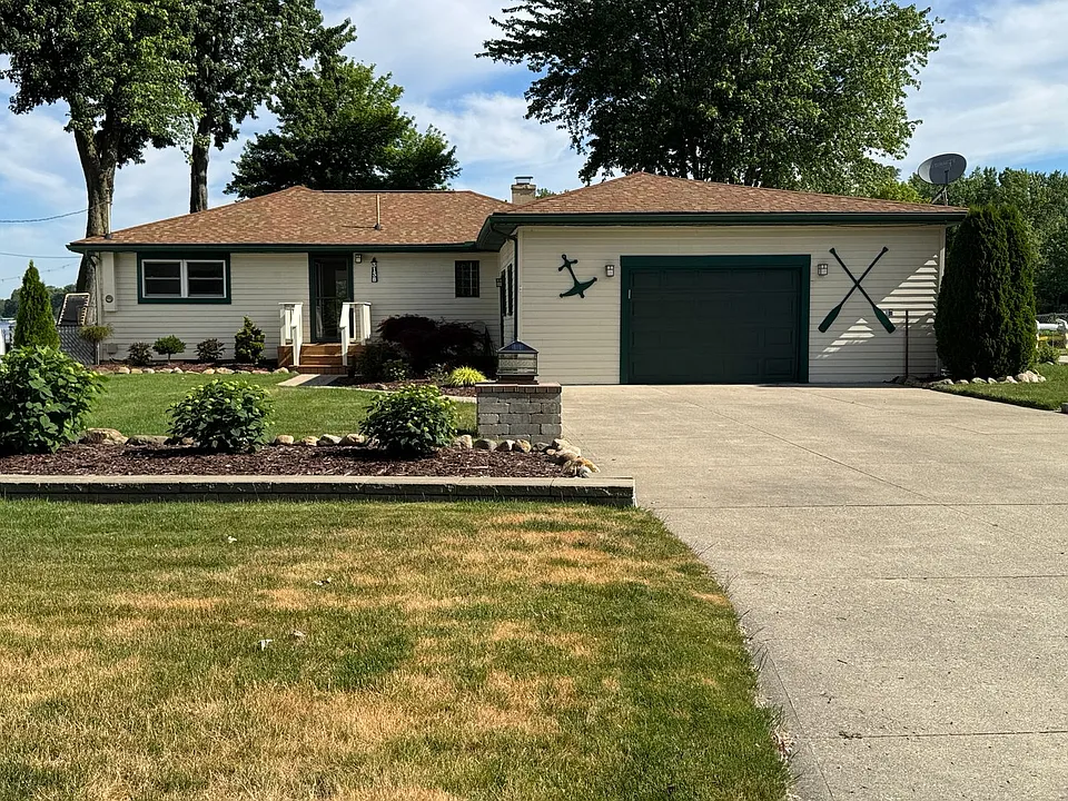 3138 Ponemah Dr