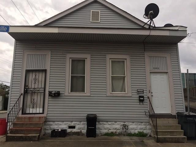 1st image of 2002 Iberville St