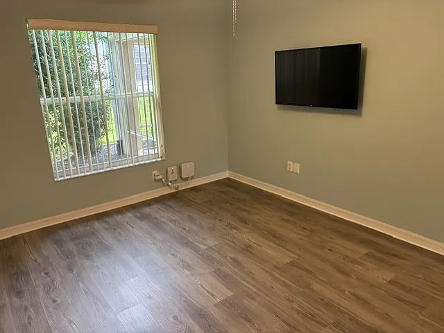3 bed, 1482 sqft, $1,500 — Photo 4