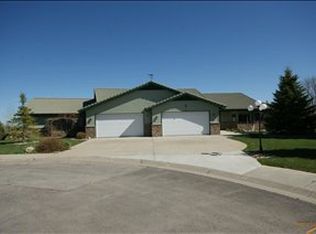 3850 Bogey Ct, Rapid City, SD 57703