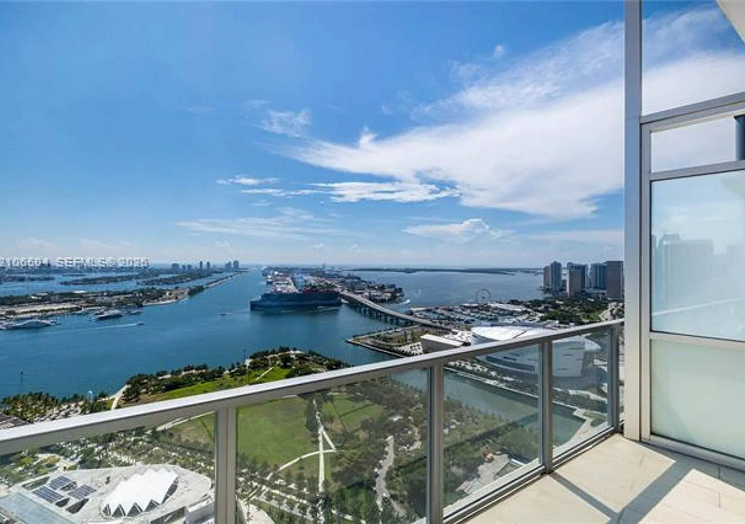 1100 Biscayne Blvd cu-4306, Miami, FL 33132 — Photo 3