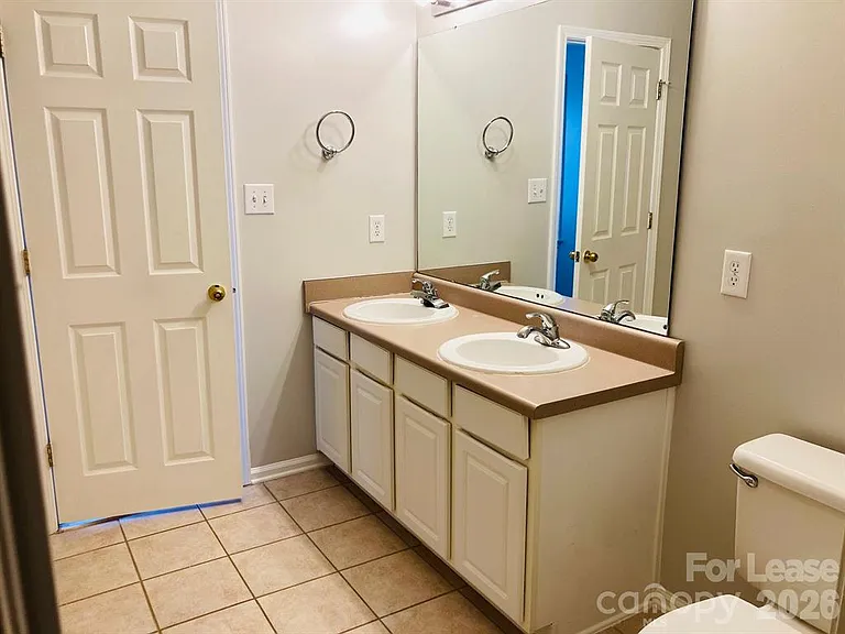 8004 Strandhill Rd — Photo 20