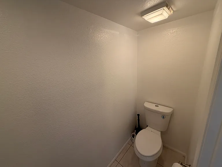 19508 N 78th Ave — Photo 14