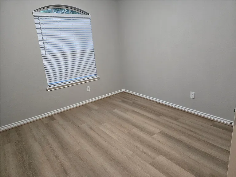 18306 Sonora Brook Ln — Photo 32