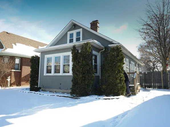 2521 Orchard St, Blue Island, IL 60406