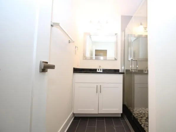 1822 Poplar St #2, Philadelphia, PA 19130