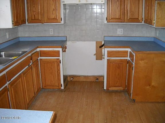 4th image of 509 Birkes St