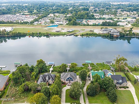 5th image of 122 Altamaha Dr Drive