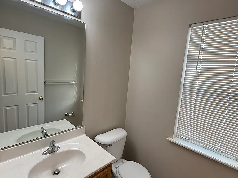 5405 Camelot Dr #A — Photo 10