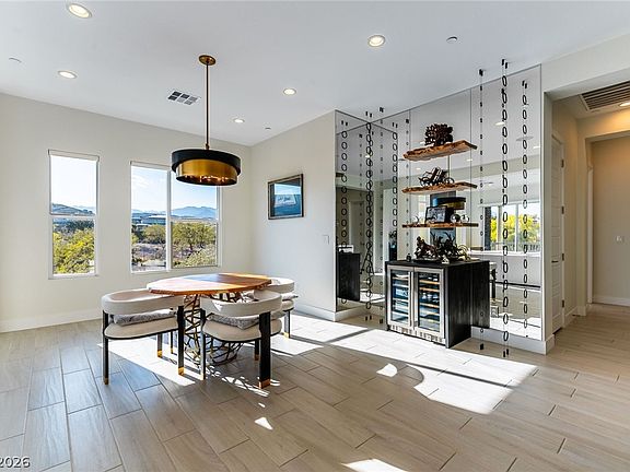 3rd image of 11280 Granite Ridge Dr Unit 1106