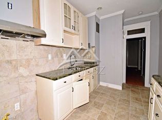 416 N Edgewood St, Baltimore, MD 21229