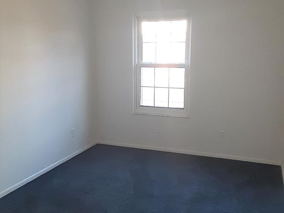 5th image of 1672 Herault Pl #1B