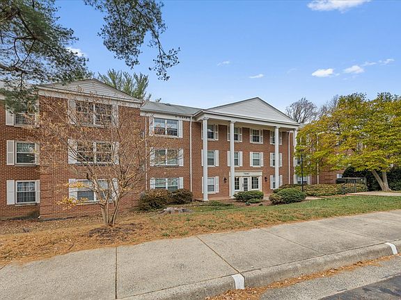2nd image of 7680 Tremayne Pl APT 210