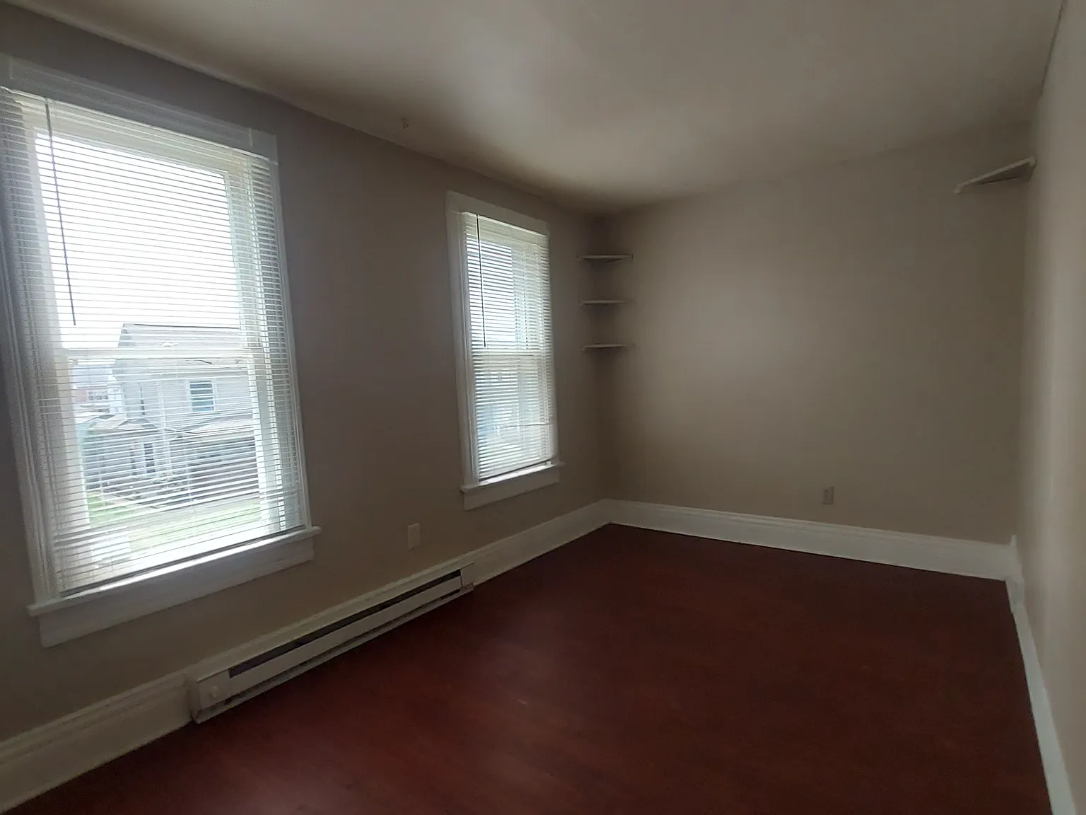 1 Bedroom, 1 Bathroom Apartment — Photo 2