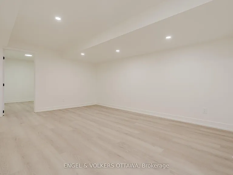 1040 Maitland Ave #B — Photo 18