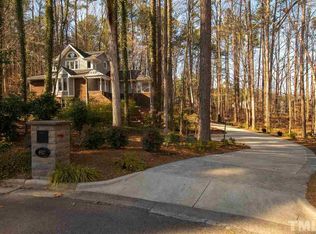 4917 Connell Dr, Raleigh, NC 27612