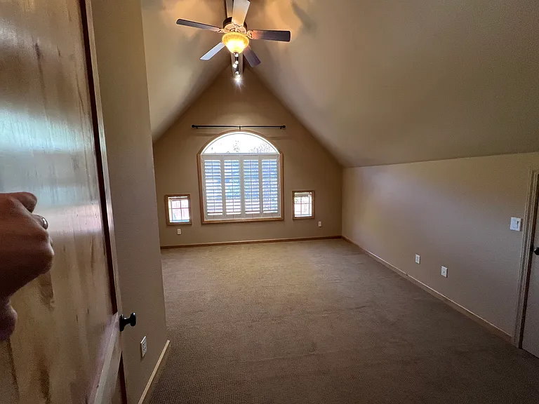 720 Mule Deer Cir — Photo 12