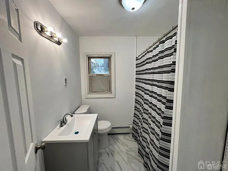 13 Sheridan Ave — Photo 9