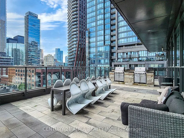 290 Adelaide St W #2404 — Photo 30
