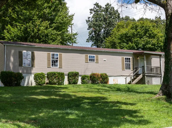3840 Moores Ln, Stanford, KY 40484