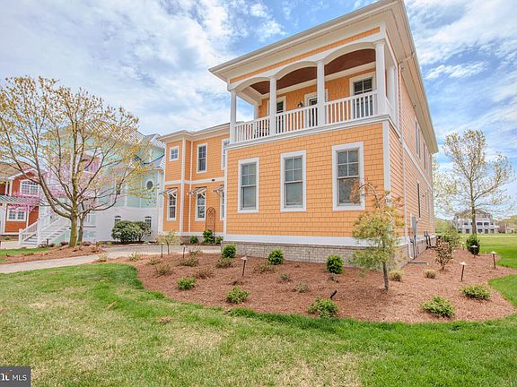5th image of 33446 Marina Bay Cir